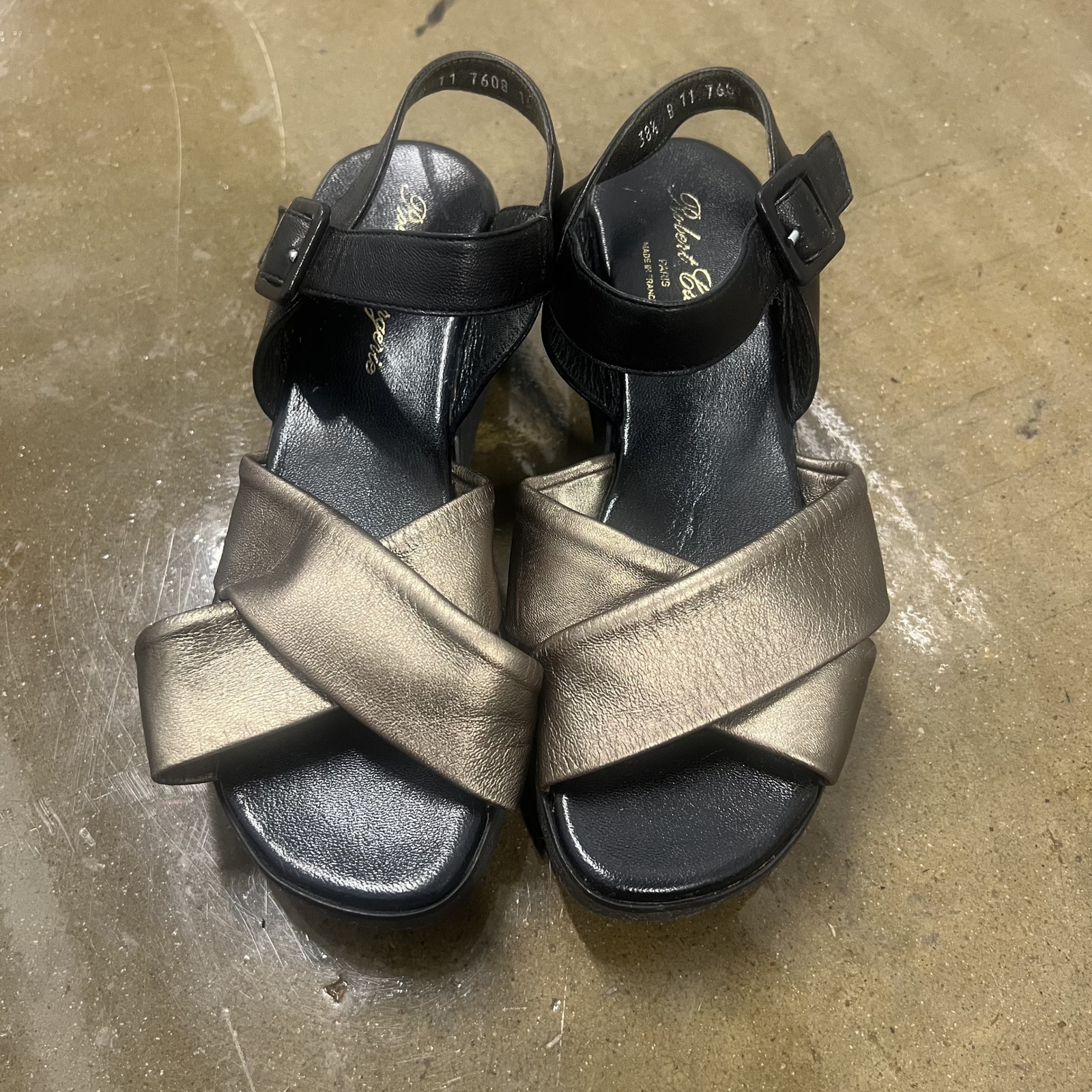 Robert Clergerie Size 38.5 Womens Black Bronze Metallic Platform Wedge Sandals — photo 2